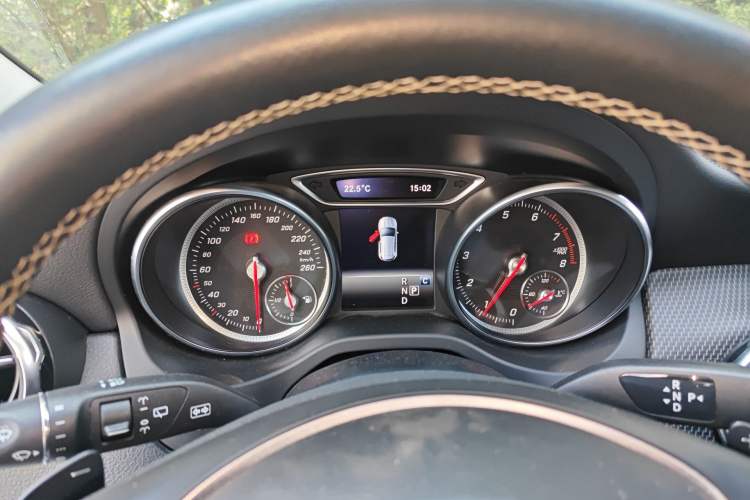 Used Mercedes-Benz GLA 2017 GLA 200 Fashion Model Instrument Cluster