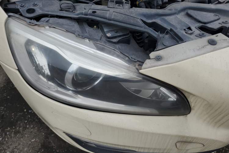 Used Volvo V60 2014 T5 Zhiya Edition