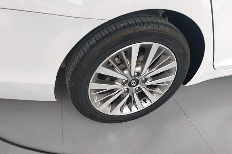 Used Hyundai Mistra 2017 1.8L Automatic Smart GLS China V Standard
