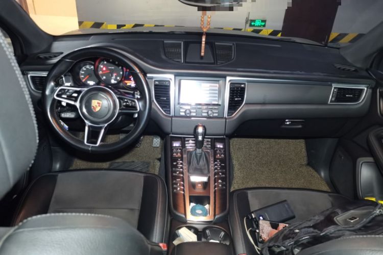 Used Porsche Macan 2014 Macan 2.0T