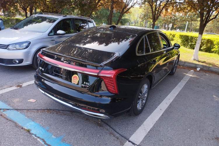 Used Hongqi H5 2024 1.5T DCT Smart Connect Flagship Edition
