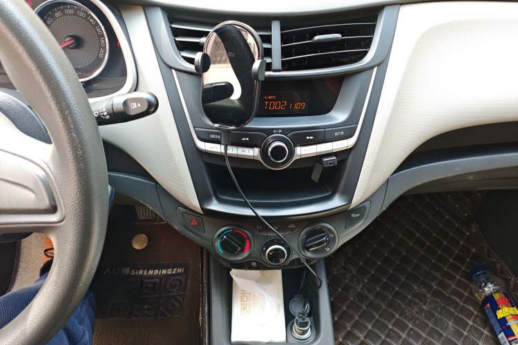 Used Chevrolet Sail 2015 Sail 3 1.3L Manual Ideal Edition