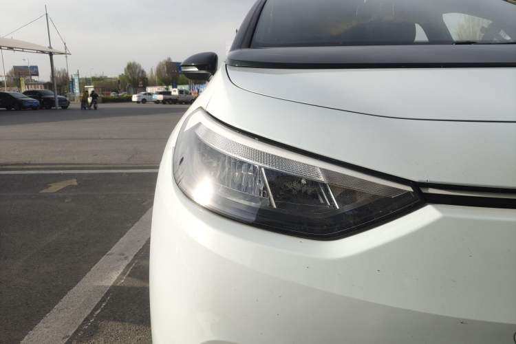 Used Volkswagen ID.3 2023 Upgraded Model Pure Intelligent Enjoyment Version Right Front Headlight