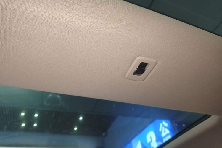 Used Mercedes-Benz V-Class 2020 V 260 Prestige Edition