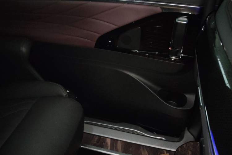 Used GAC Trumpchi M8 2024 Master Series 400T Prestige Edition