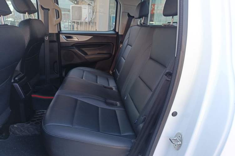 Used Great Wall Poer 2021 2.0T Commercial Version Manual Diesel Two-Wheel Drive Elite Long-Box GW4D20M
