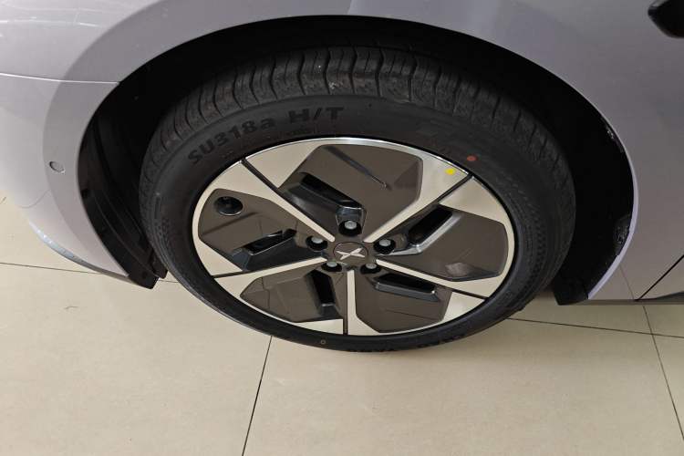 Used XPeng MONA M03 2025 515 Long-Range Plus Left Front Wheel Hub