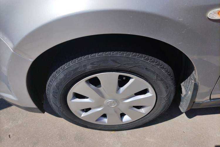 Used Venucia R50 2013 1.6L Manual Fashion Edition