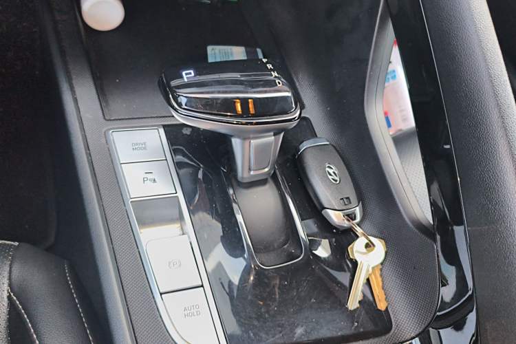 Used Hyundai Elantra 2021 1.5L CVT GLX Elite Edition