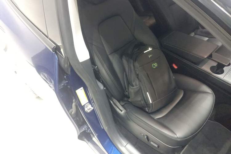 Used Tesla Model Y 2021 Long-Range All-Wheel-Drive Version