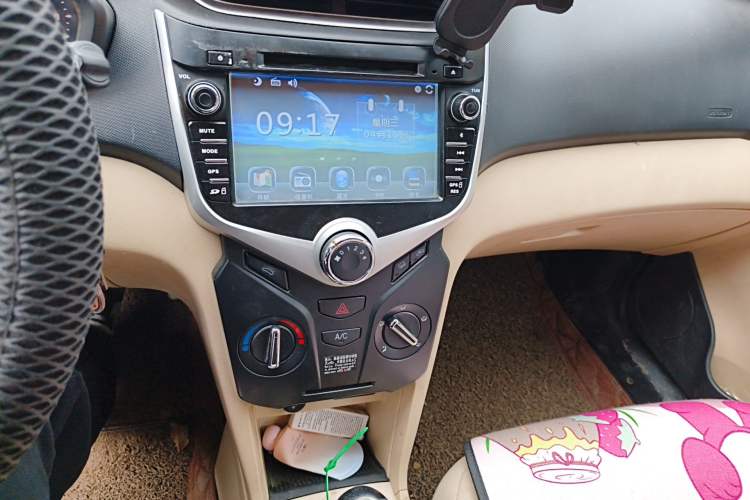 Used Chery Fengyun 2 2015 1.5L Manual New Edition Audio And AC Panel