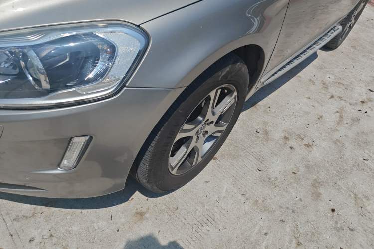 Used Volvo XC60 2015 T5 AWD Zhiyuan Edition
