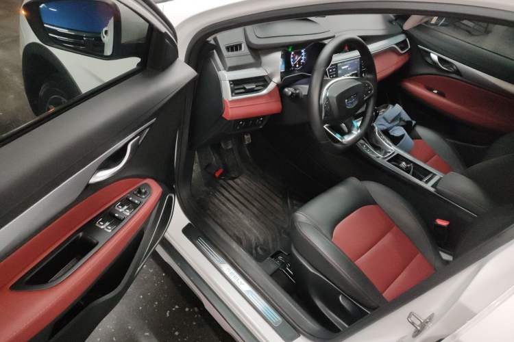 Used Geely Auto Vision S1 2019 Upgraded Model 1.5L CVT Luxury Version Interior 3