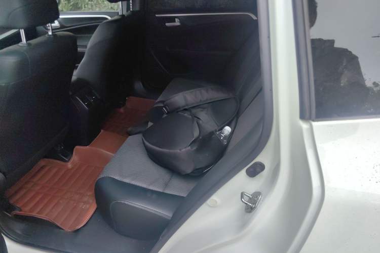 Used Honda Jade 2014 1.8L Automatic Comfort Elite Version 5 Seats