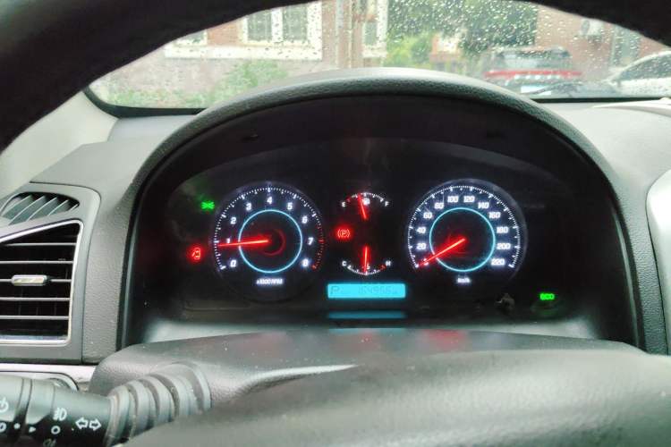 Used Chevrolet Captiva 2014 2.4L 4x4 Flagship Edition 7 Seats