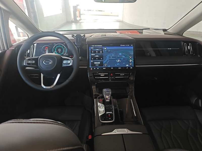 Used GAC Trumpchi M8 2024 Master Series 400T Prestige Edition — 9
