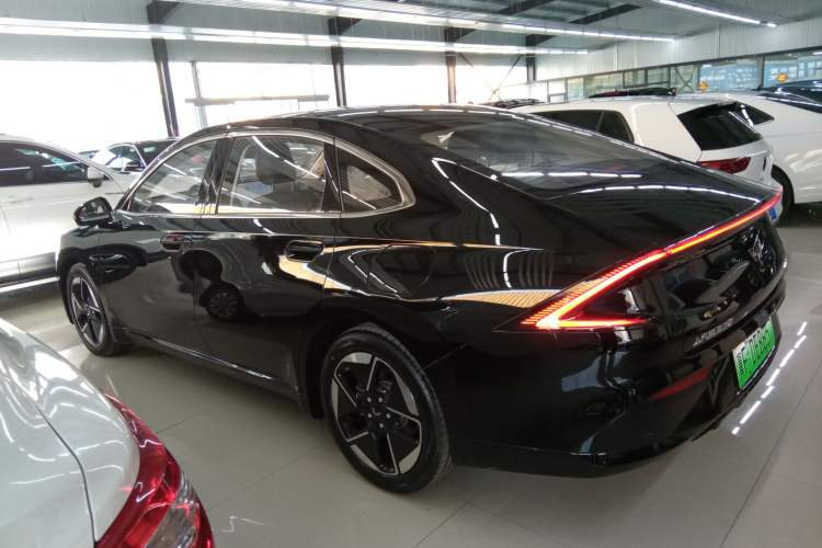 Used Wuling Xingguang 2024 Co-Creation Edition 510 Advanced Model
