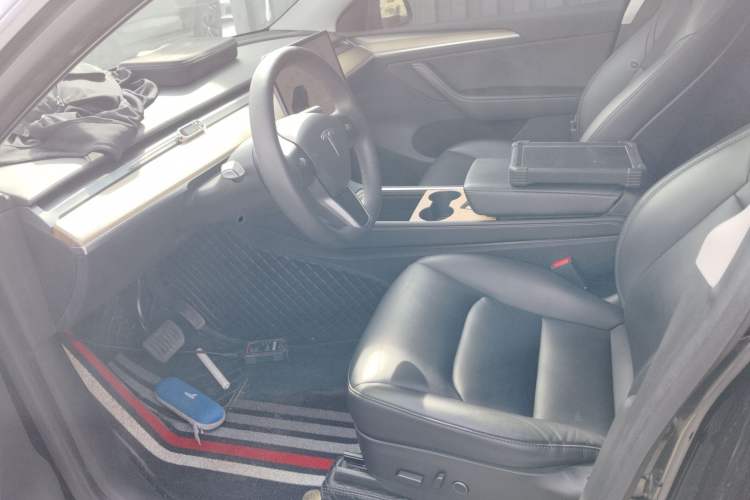 Used Tesla Model Y 2022 Rear-Wheel-Drive Version