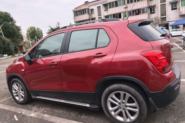 Used Chevrolet Trax 2016 1.4T Manual Two-Wheel Drive Comfort Version with Sunroof