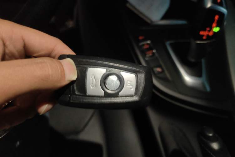 Used BMW 3 Series 2015 320Li Fashion Model Vehicle Key