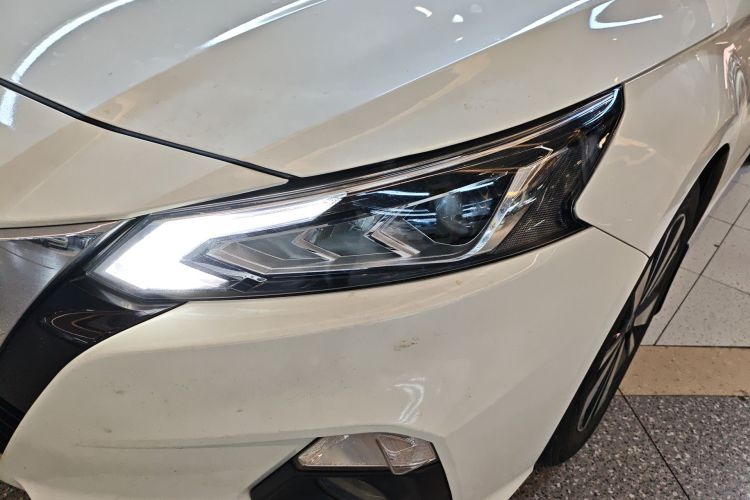 Used Nissan Teana 2021 2.0L XL Comfort Edition Left Front Headlight