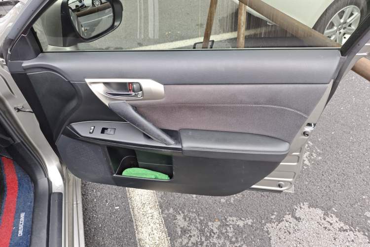 Used Lexus CT 2017 CT200h Elite Edition Solid Color China V Standard