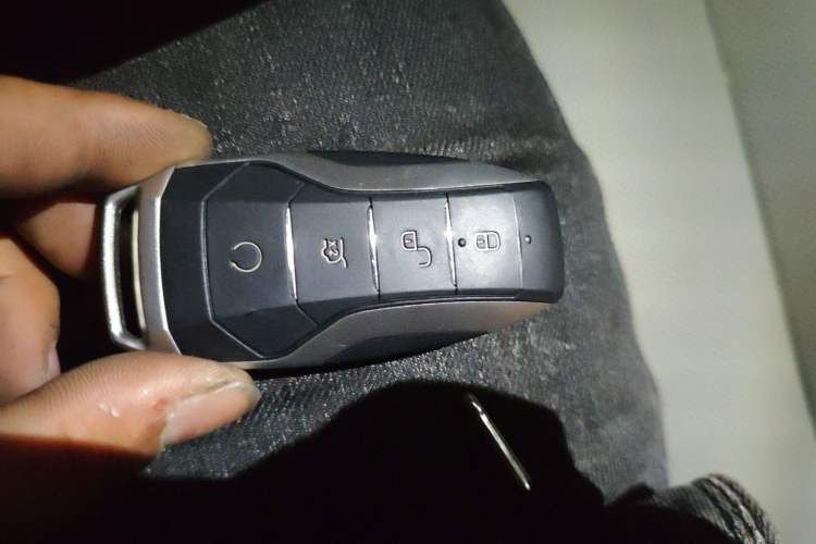 Used BYD Song PLUS New Energy 2021 DM-i 110KM Flagship PLUS Vehicle Key