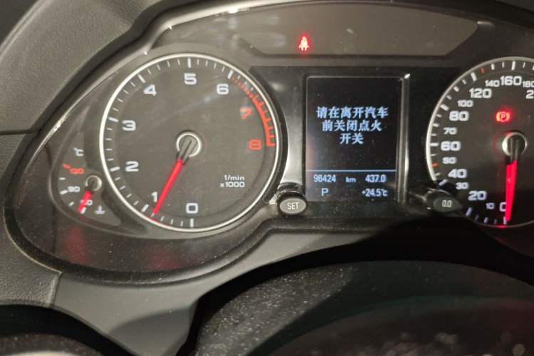 Used Audi Q5 2018 Collector's Edition 40 TFSI Technology Model