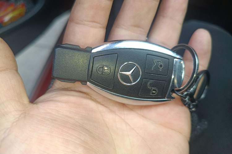 Used Mercedes-Benz C-Class 2015 C 260 L
