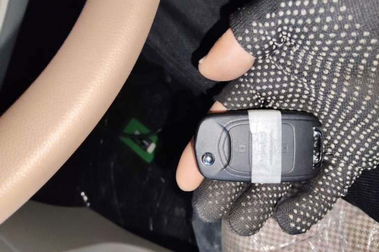 Used Wuling Hongguang MINIEV 2024 3rd Generation 215km Youth Edition Vehicle Key