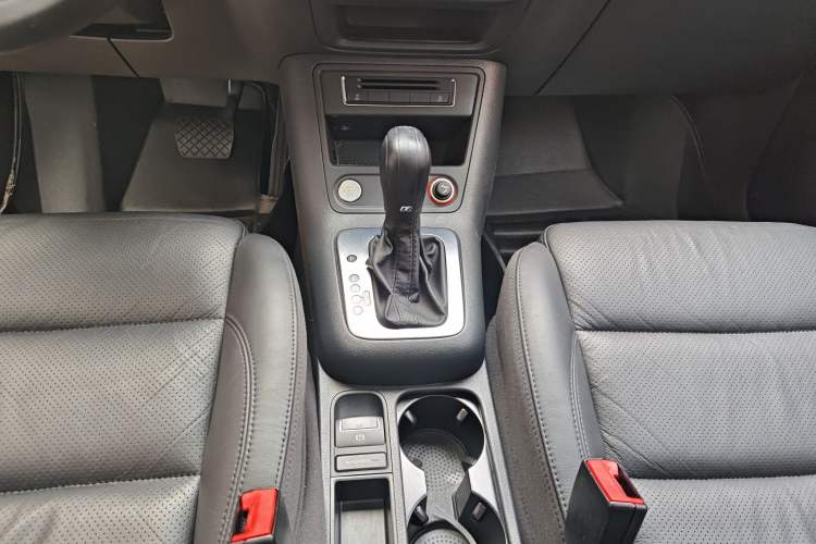 Used Volkswagen Tiguan 2015 1.8TSI Automatic Two-Wheel Drive Luxury Model