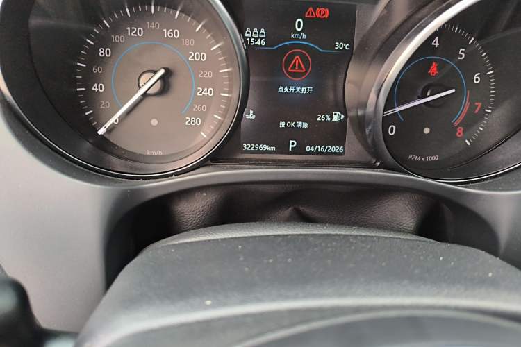 Used Jaguar F-PACE 2019 2.0T Four-Wheel Drive Urban Luxury Edition Odometer Close Up