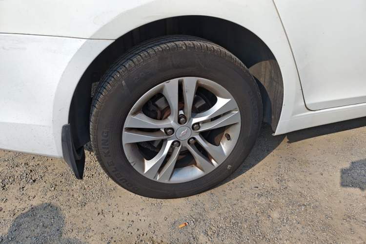 Used Chevrolet Cruze 2015 1.5L Classic SE AT
