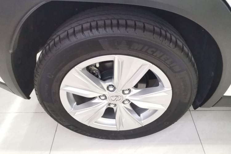 Used Lexus UX 2022 260h Explore-Edition
