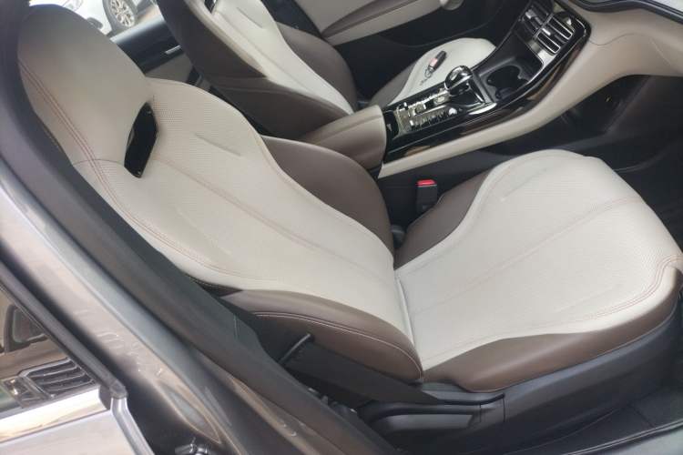 Used BYD Qin PLUS 2023 Champion Edition DM-i 55KM Leading Model Right Front Seat