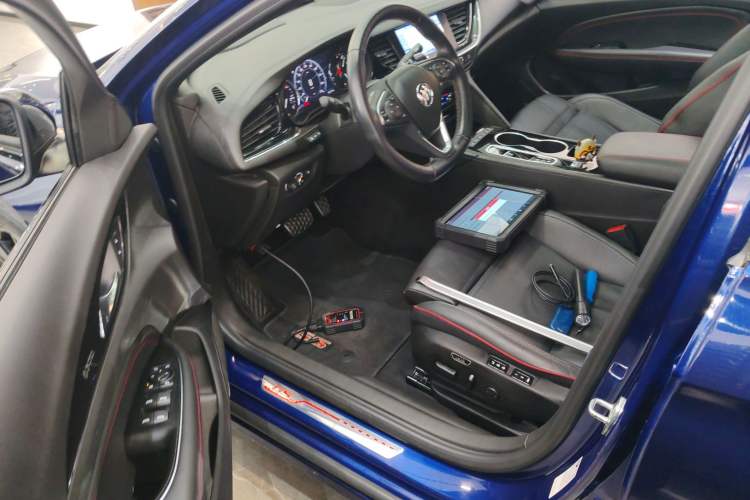 Used Buick Regal 2022 GS Prestige Model
