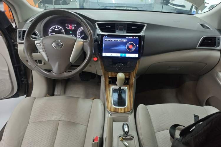 Used Nissan Sylphy 2014 1.6XV CVT Deluxe Edition