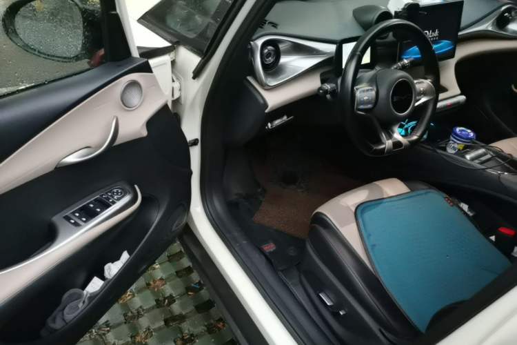 Used BYD Dolphin 2023 420 km Free Version

