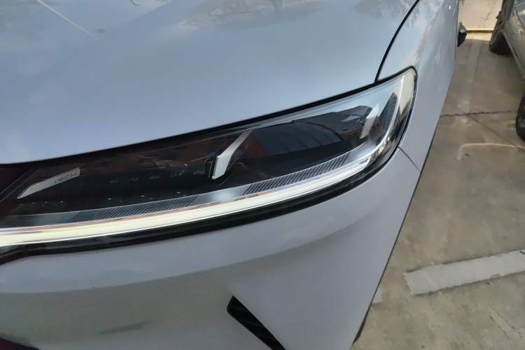 Used BYD Yuan UP 2025 Intelligent Driving Version 401 km Beyond-Range Edition