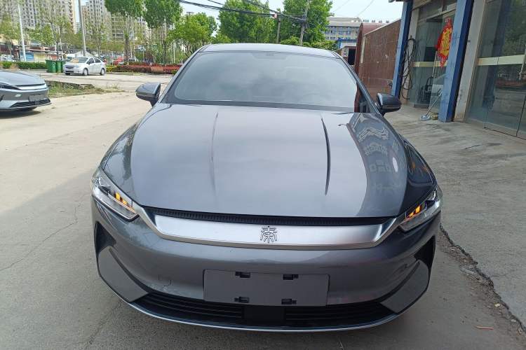 Used BYD Qin PLUS 2024 Honor Edition EV 510KM Leading Model Front