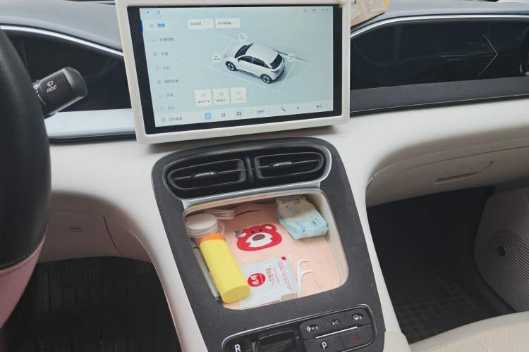 Used Geely Galaxy Geome 2025 310km Youth Edition Audio And AC Panel