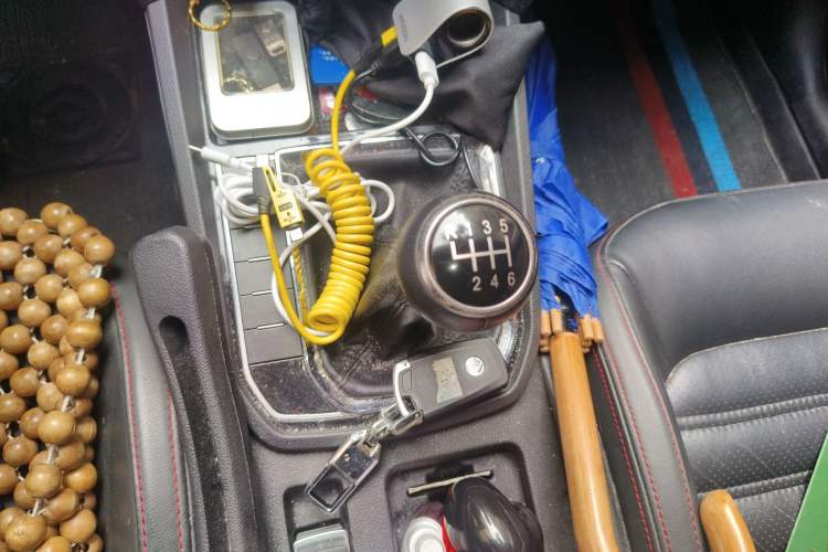 Used FORTHING Joyear S50 2017 2.0L Manual Luxury Version