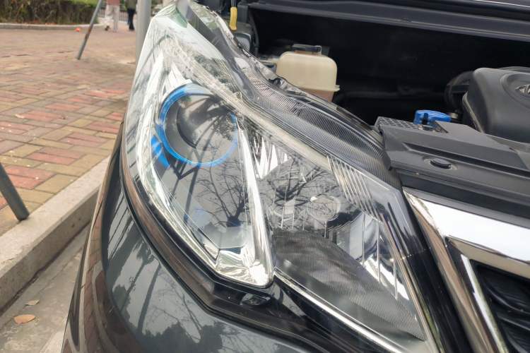 Used CHANGAN KAICHENG Oushang A600 2017 1.5L Manual Standard Edition Right Front Headlight