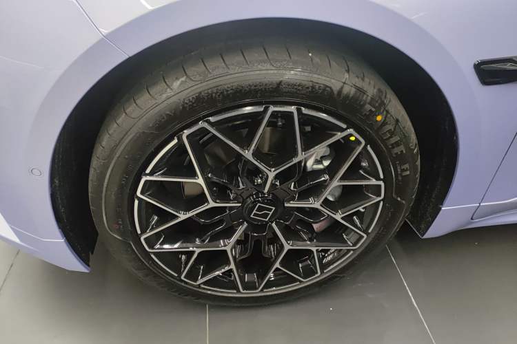 Used Zeekr 001 2025 WE Edition 100 kWh Rear-Wheel Drive
