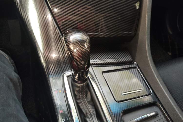 Used Honda Spirior 2015 2.0L Prestige Edition Gear Lever