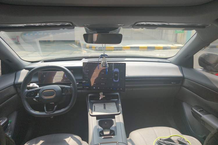 Used Lynk & Co 07 2024 EM-P 126 Long-Range Ultra
