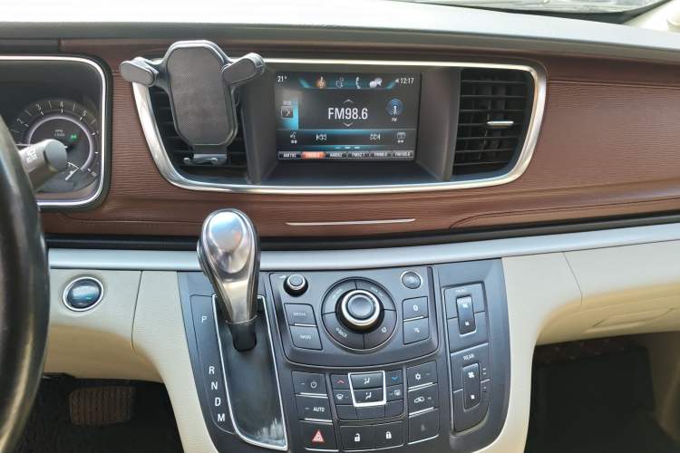 Used Buick GL8 2017 25S Luxury Version China V Standard