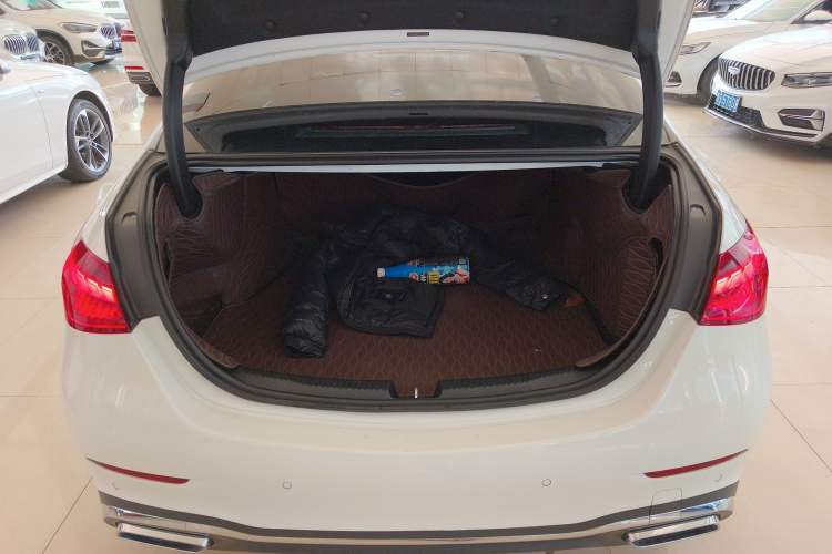 Used Mercedes-Benz C-Class 2023 Revised C 200 L Sport Edition Trunk