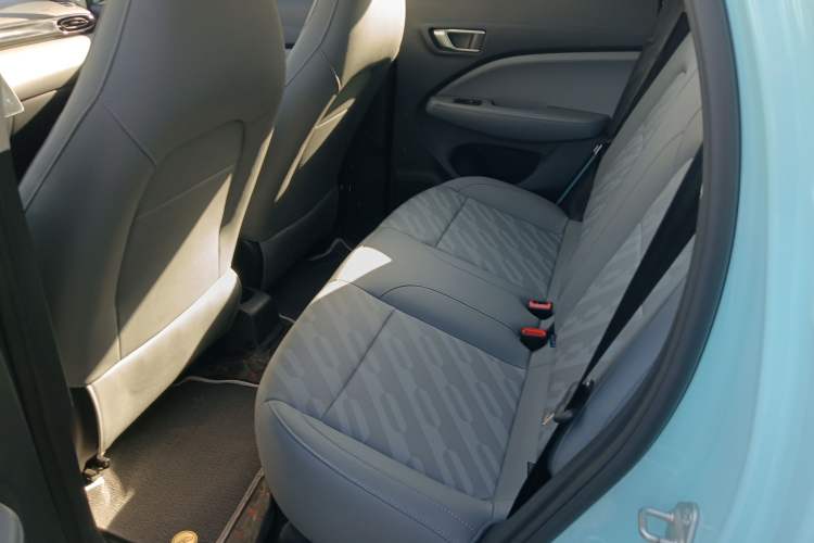 Used Leapmotor T03 2025 403 Comfort Edition Left Rear Seat