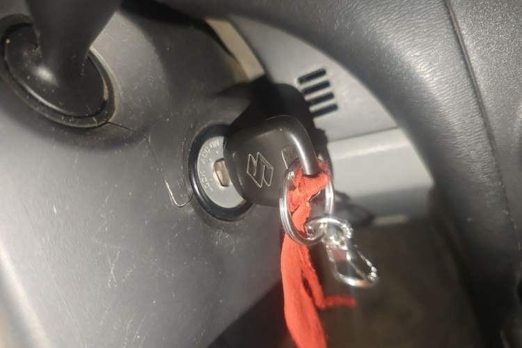 Used Suzuki Alto 2013 1.0L Manual Utility Model
